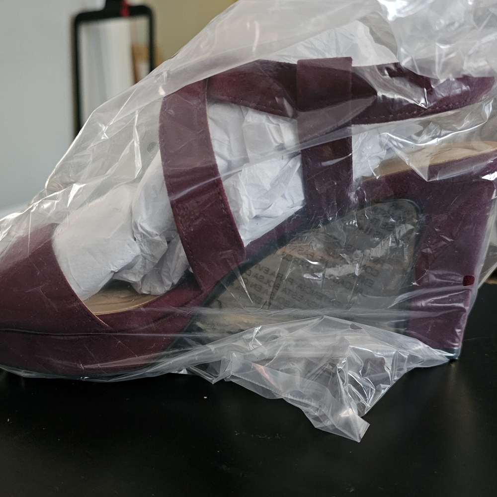 Abella Purple Platform Shoes Sleek Design